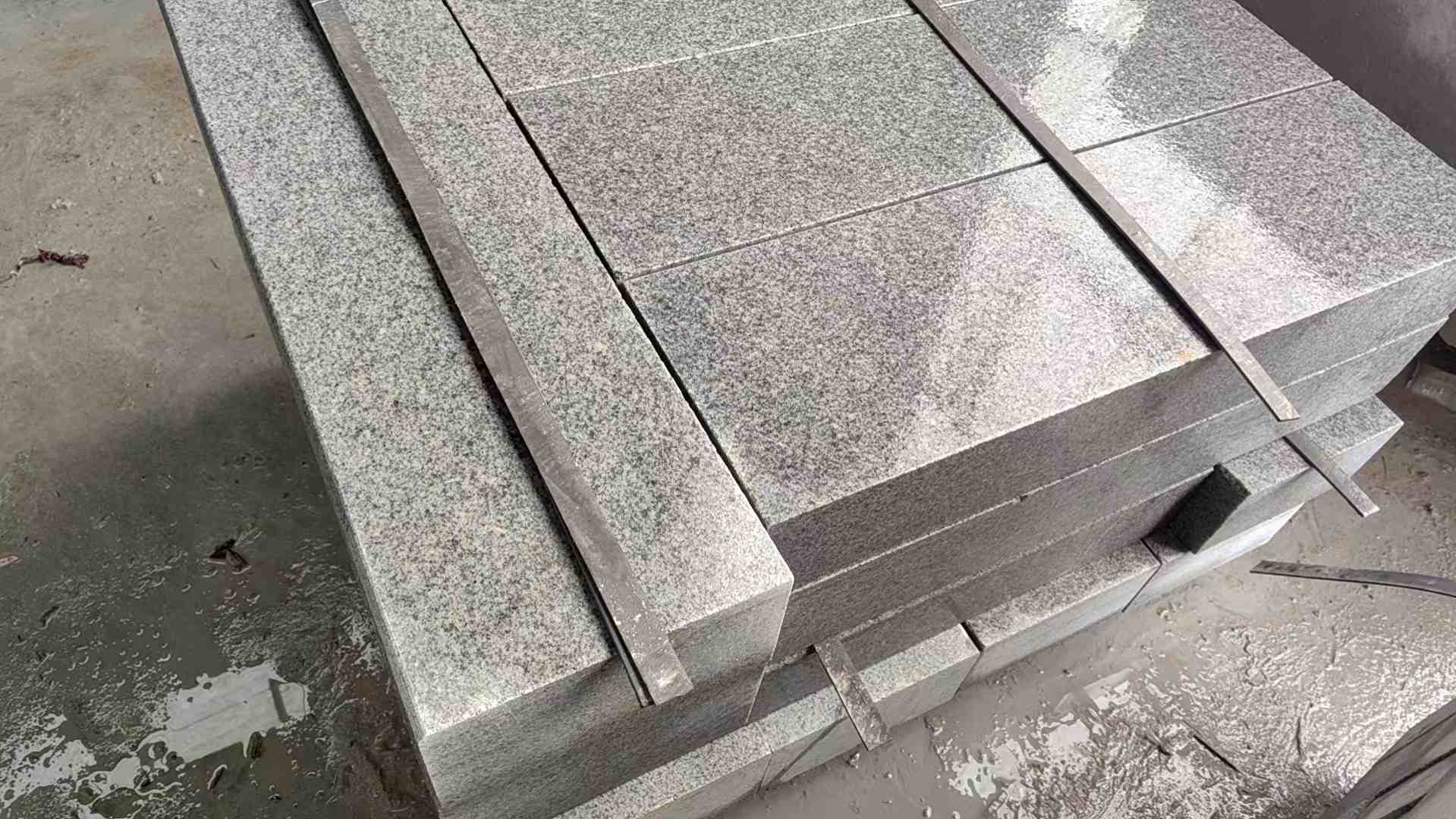 三沙芝麻灰 芝麻白 路牙石 路侧石 马路牙子